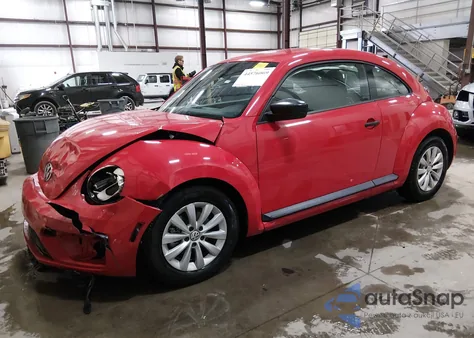 2018 Volkswagen Beetle 2.0T Coast/2.0T S из США, поврежденный, VIN 3VWFD7AT1JM707488